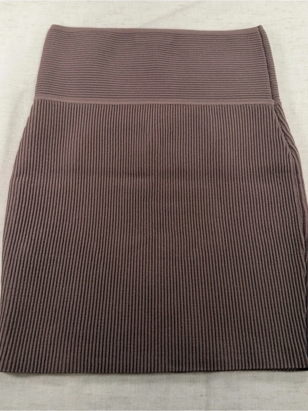 Babaton Women’s Brown Ribbed Knit Pull-On Pencil Skirt Size M Rayon Stretch